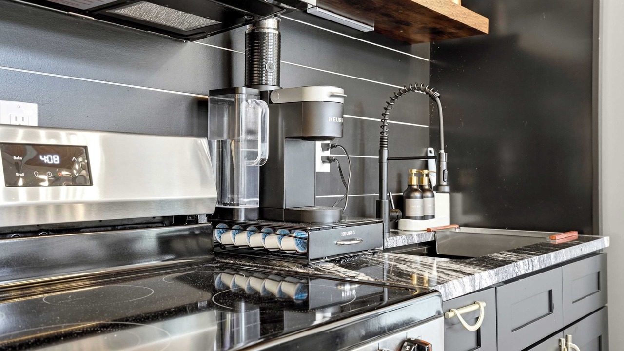 Photo of Kitchen in Evening Shade