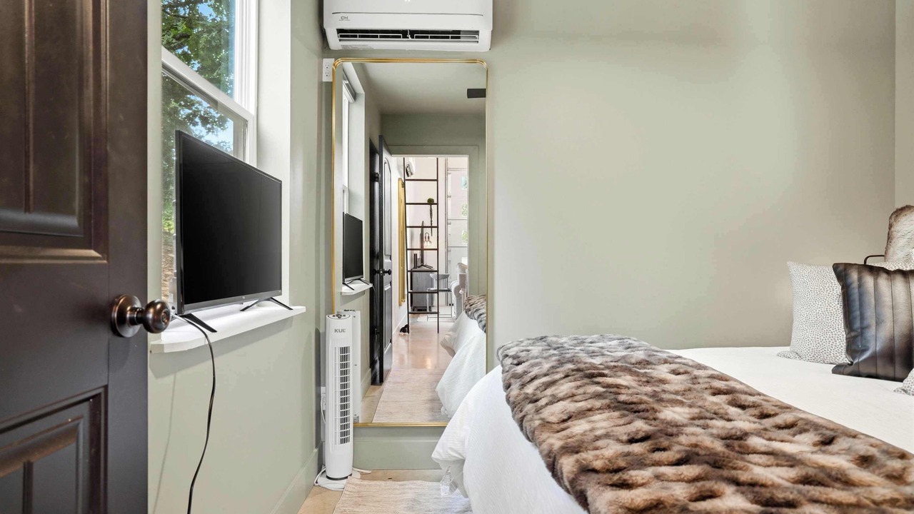 Photo of Bedroom in Evening Shade