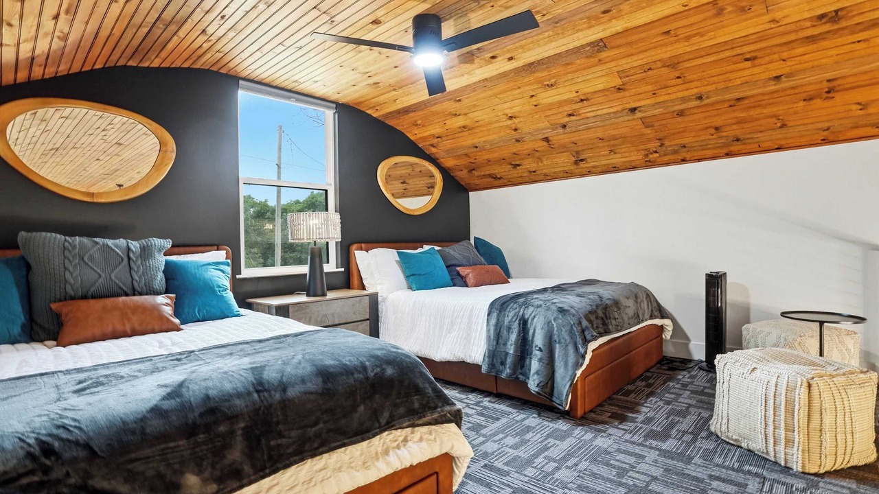 Photo of Bedroom in Evening Shade