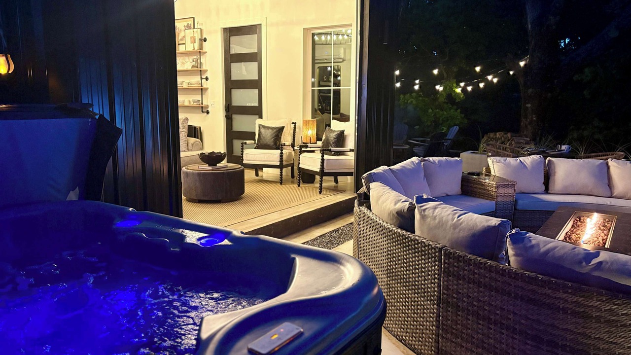 Photo of Outdoor in Evening Shade