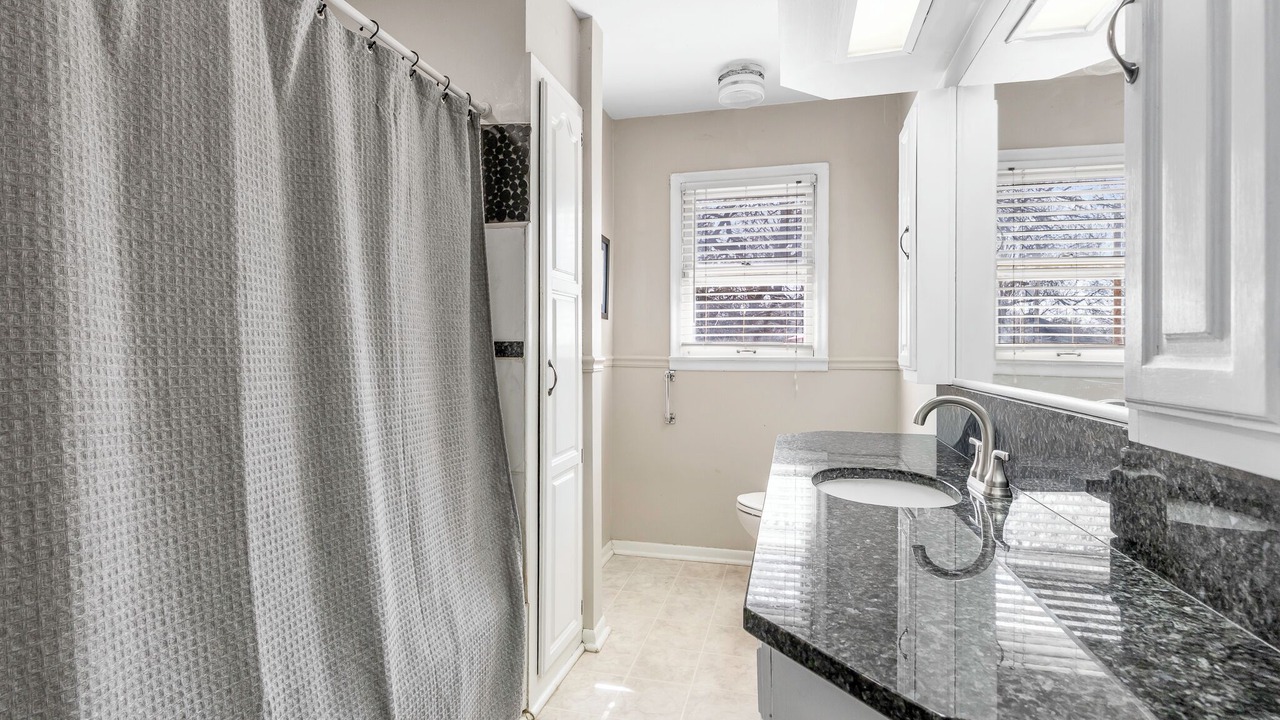 Photo of Bathroom in South Kansas City