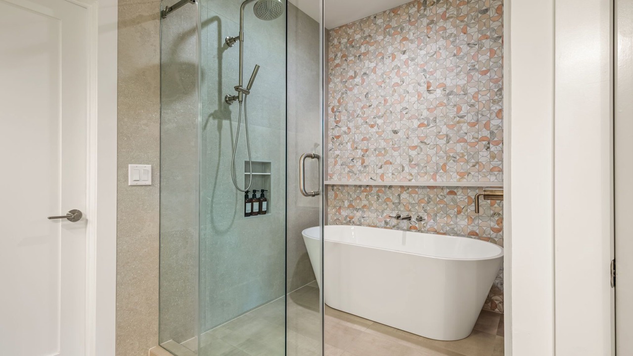 Photo of Bathroom in South Manchaca