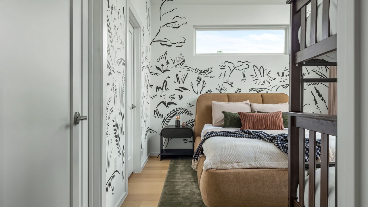 Photo of Bedroom in South Manchaca