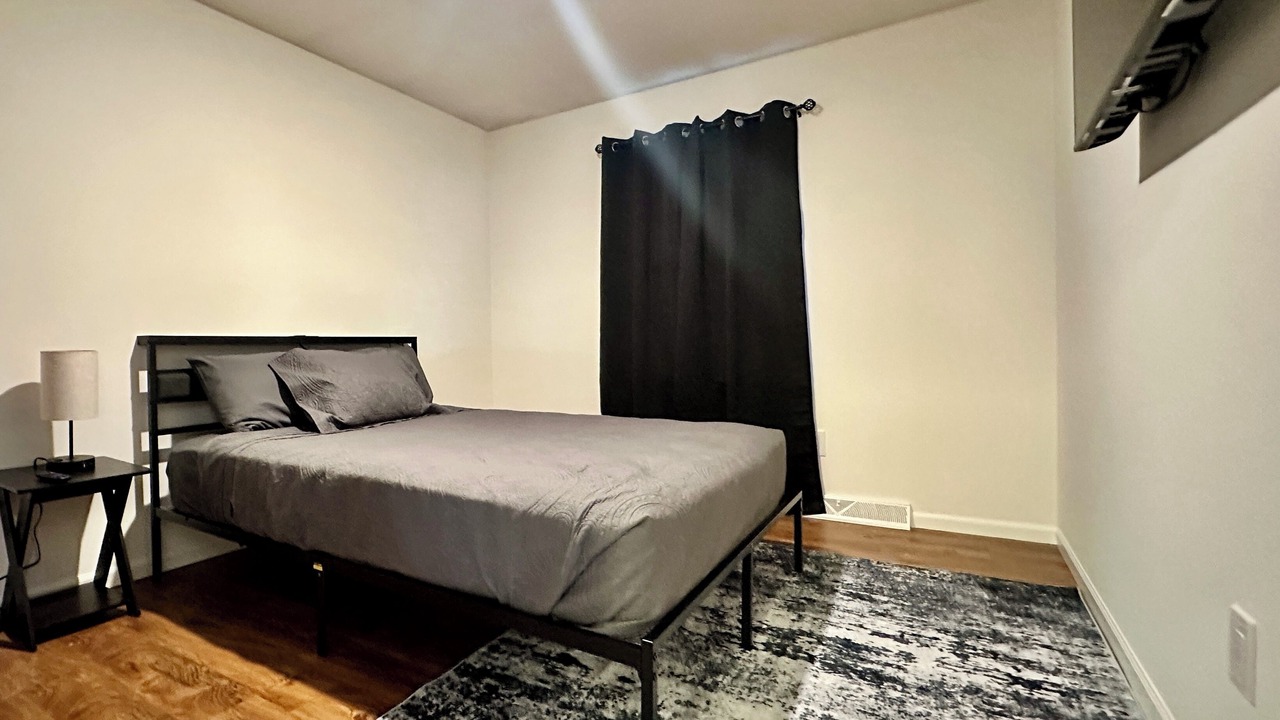 Photo of Bedroom in Columbia