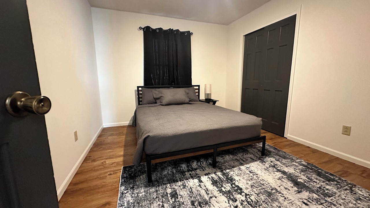 Photo of Bedroom in Columbia