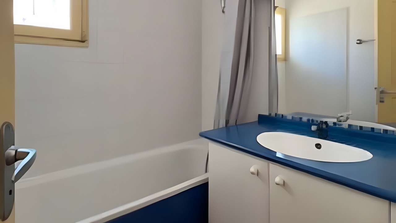 Photo of Bathroom in Gaujac
