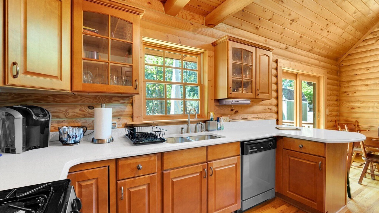 Photo of Kitchen in Seneca
