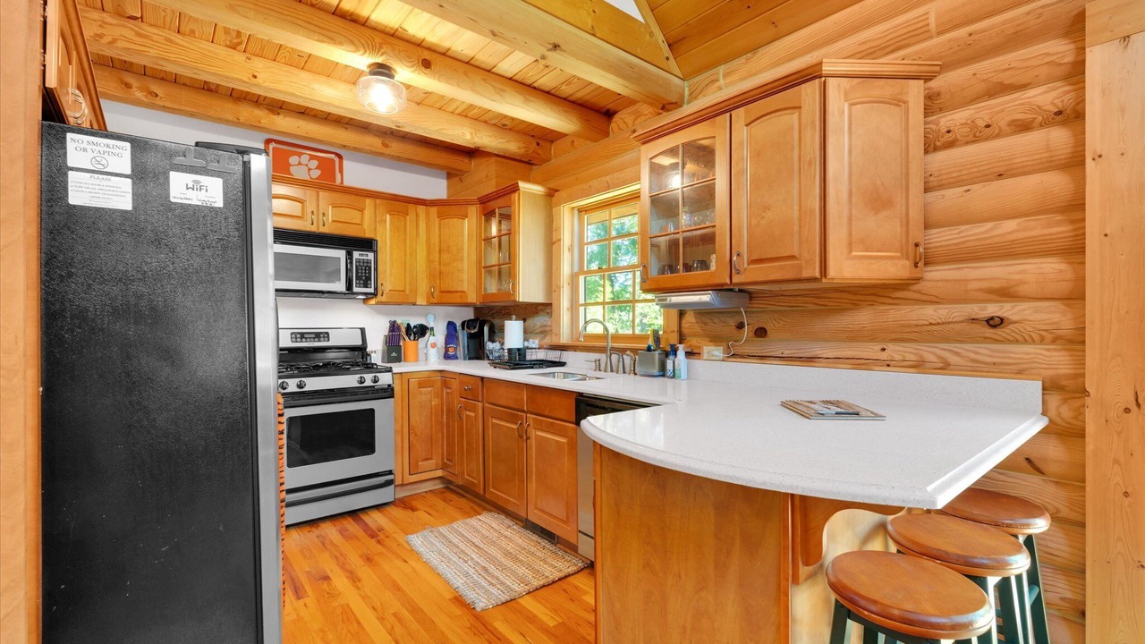 Photo of Kitchen in Seneca