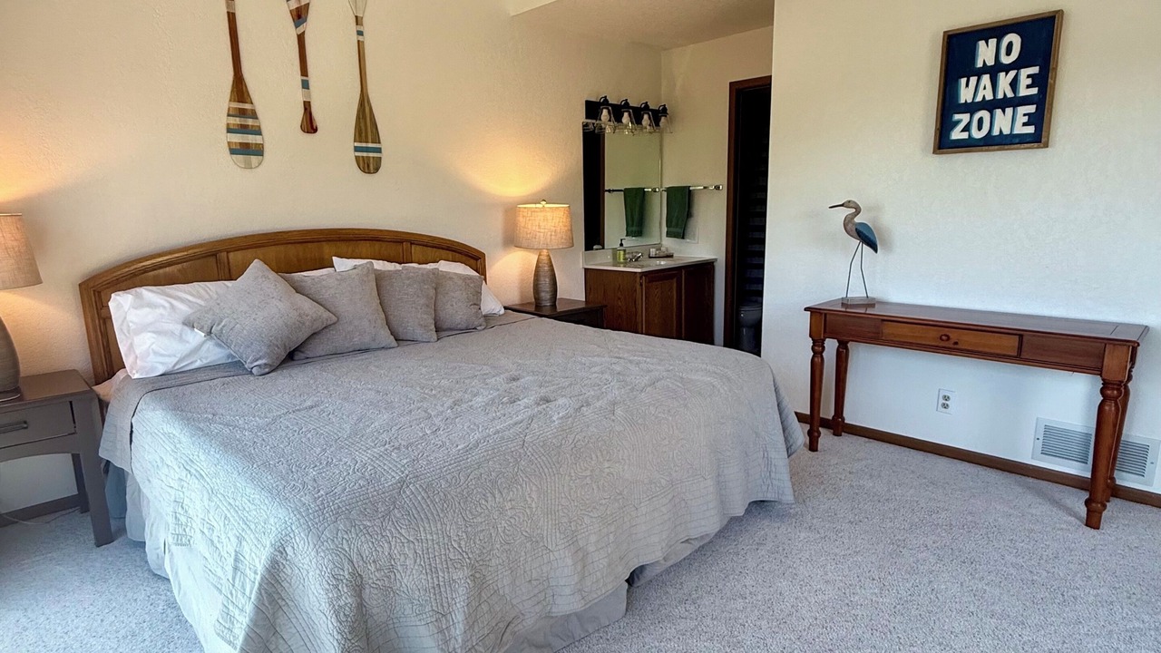 Photo of Bedroom in Lake of the Ozarks