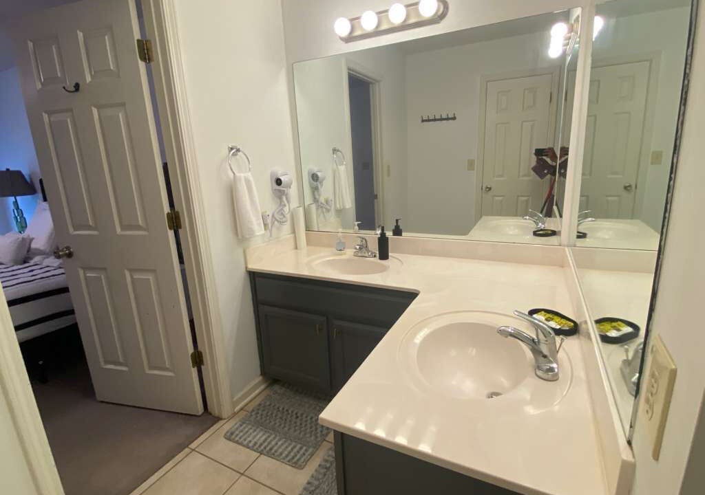 Photo of Bathroom in Gavin