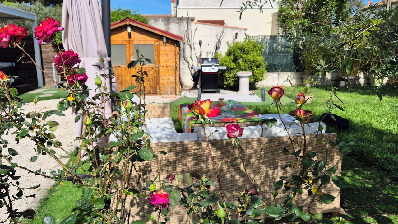 Photo of Outdoor in Bedarrides