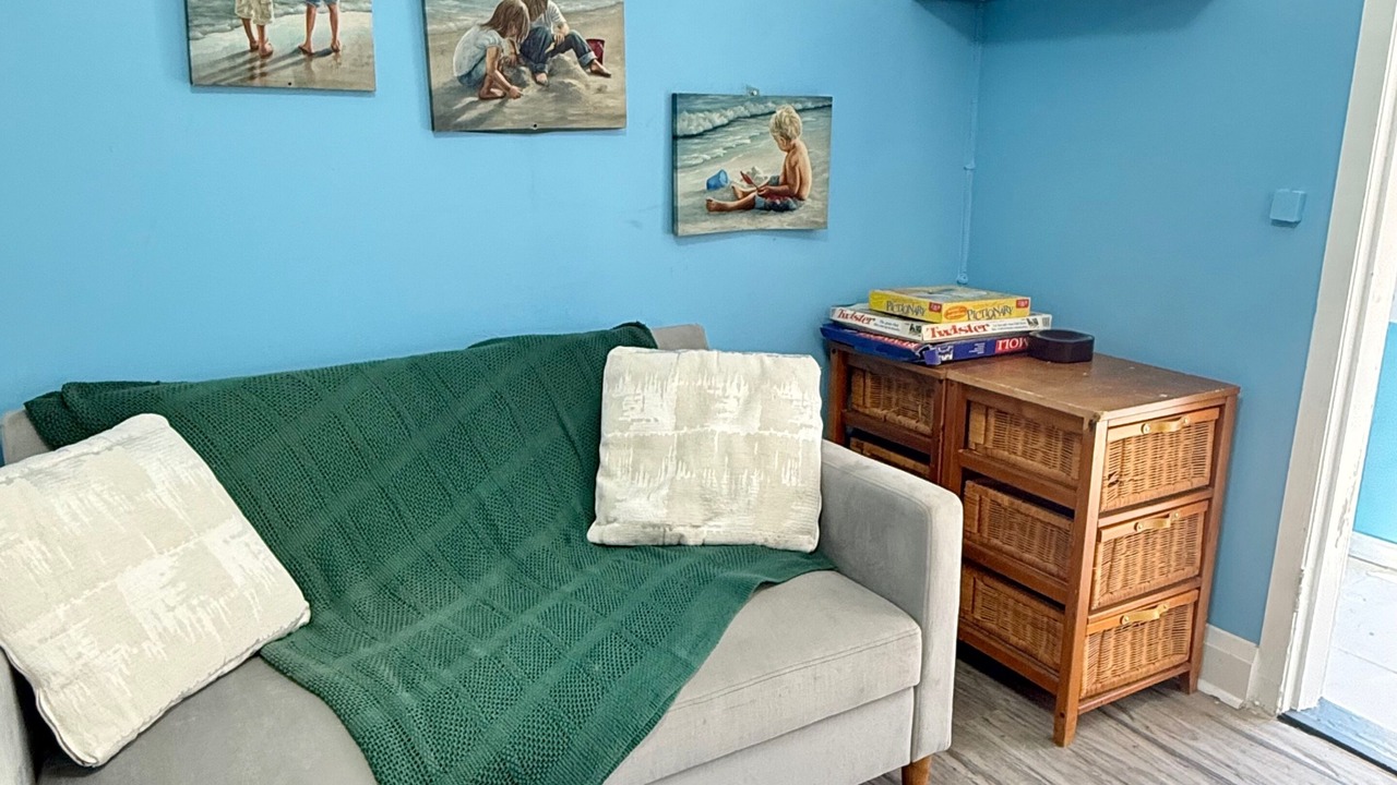 Photo of Livingroom in Port Elgin