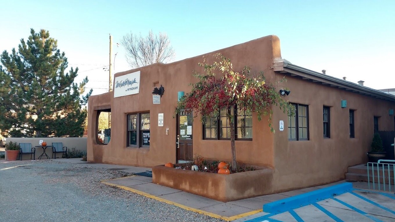 Photo of Others in Downtown Santa Fe