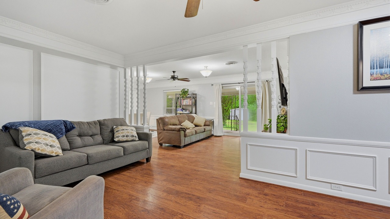 Photo of Livingroom in Gainesville