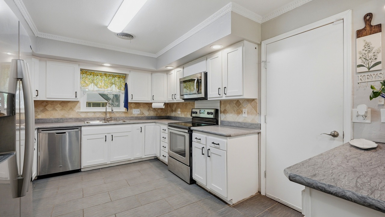 Photo of Kitchen in Gainesville