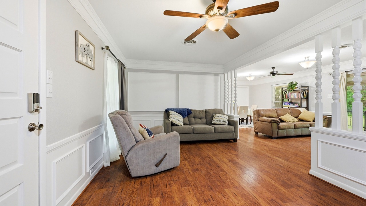 Photo of Livingroom in Gainesville