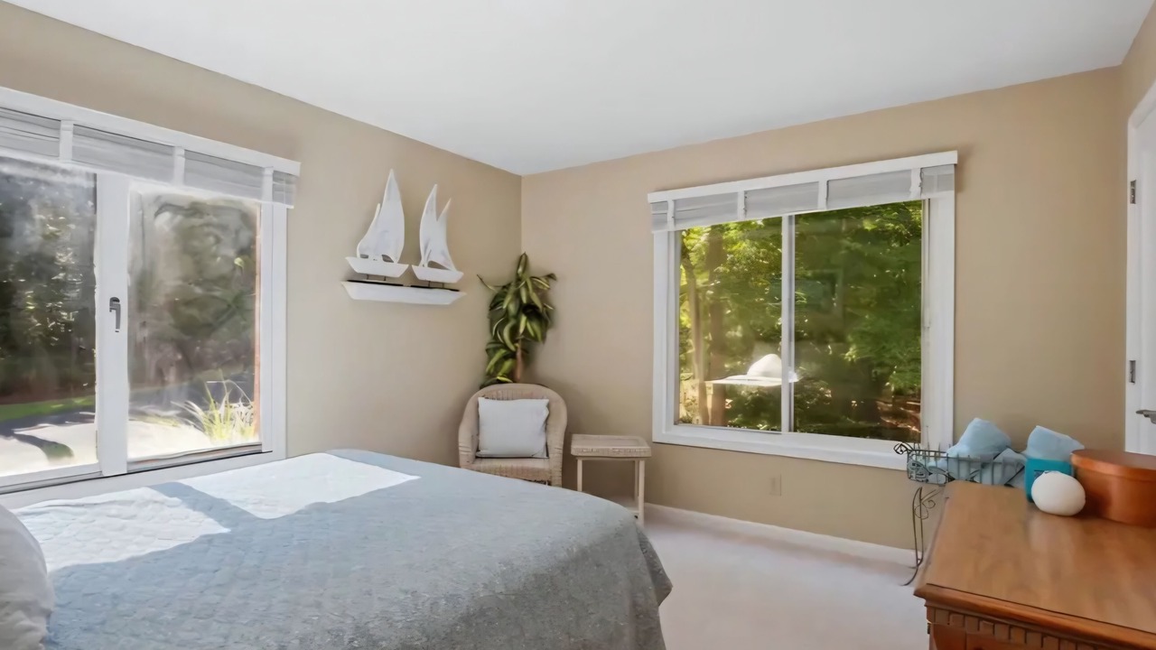 Photo of Bedroom in Lusby