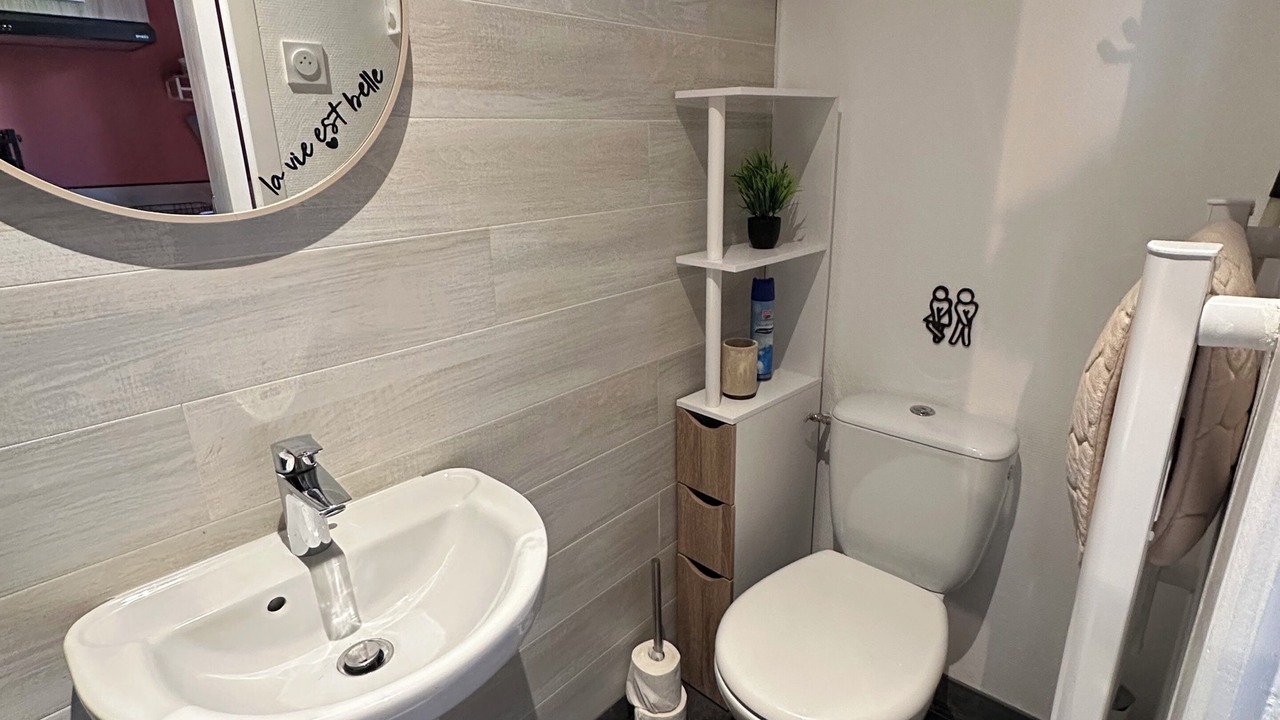 Photo of Bathroom in Ploermel