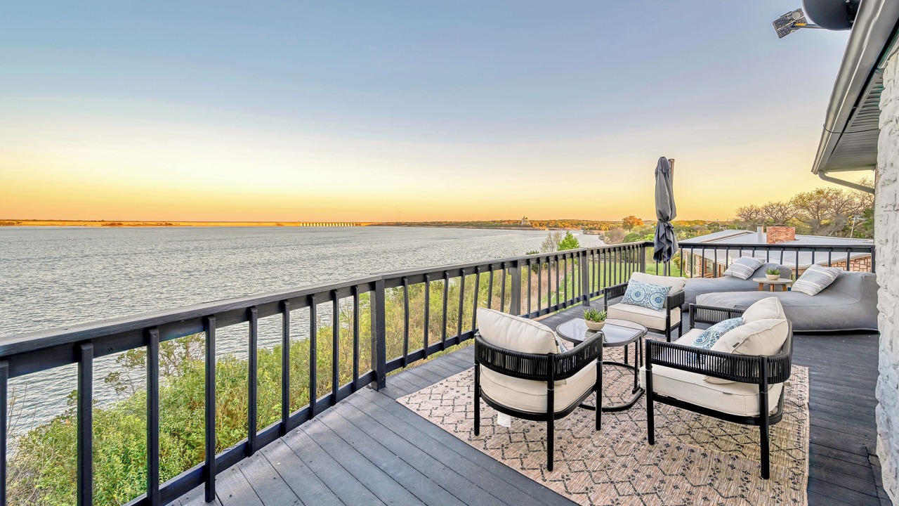 Photo of Outdoor in Lake Whitney