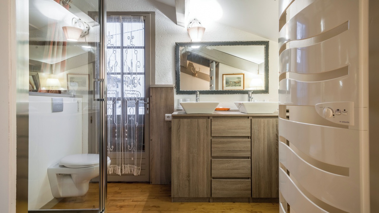Photo of Bathroom in Lasserre