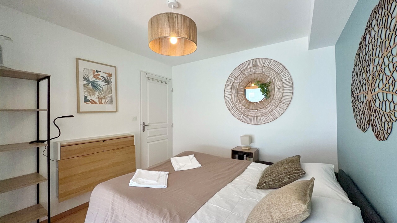 Photo of Bedroom in Aix-les-Bains