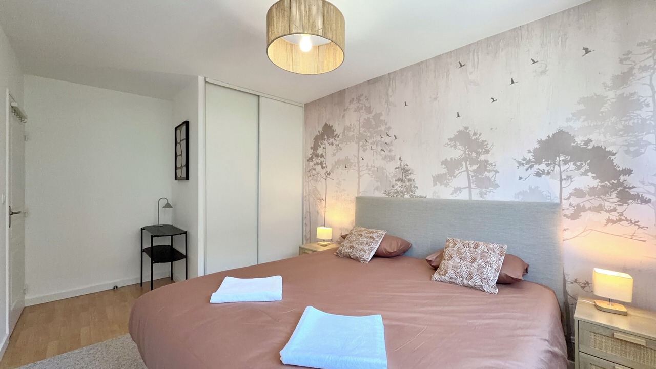 Photo of Bedroom in Aix-les-Bains