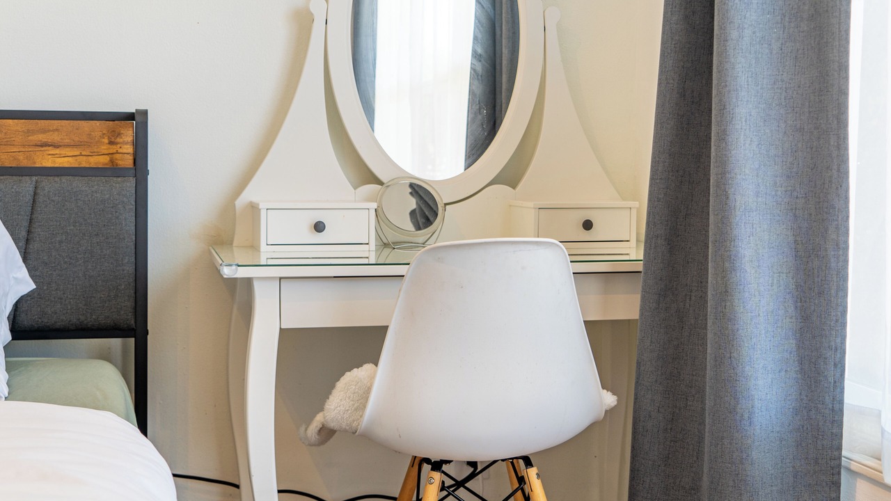 Photo of Bedroom in North Central