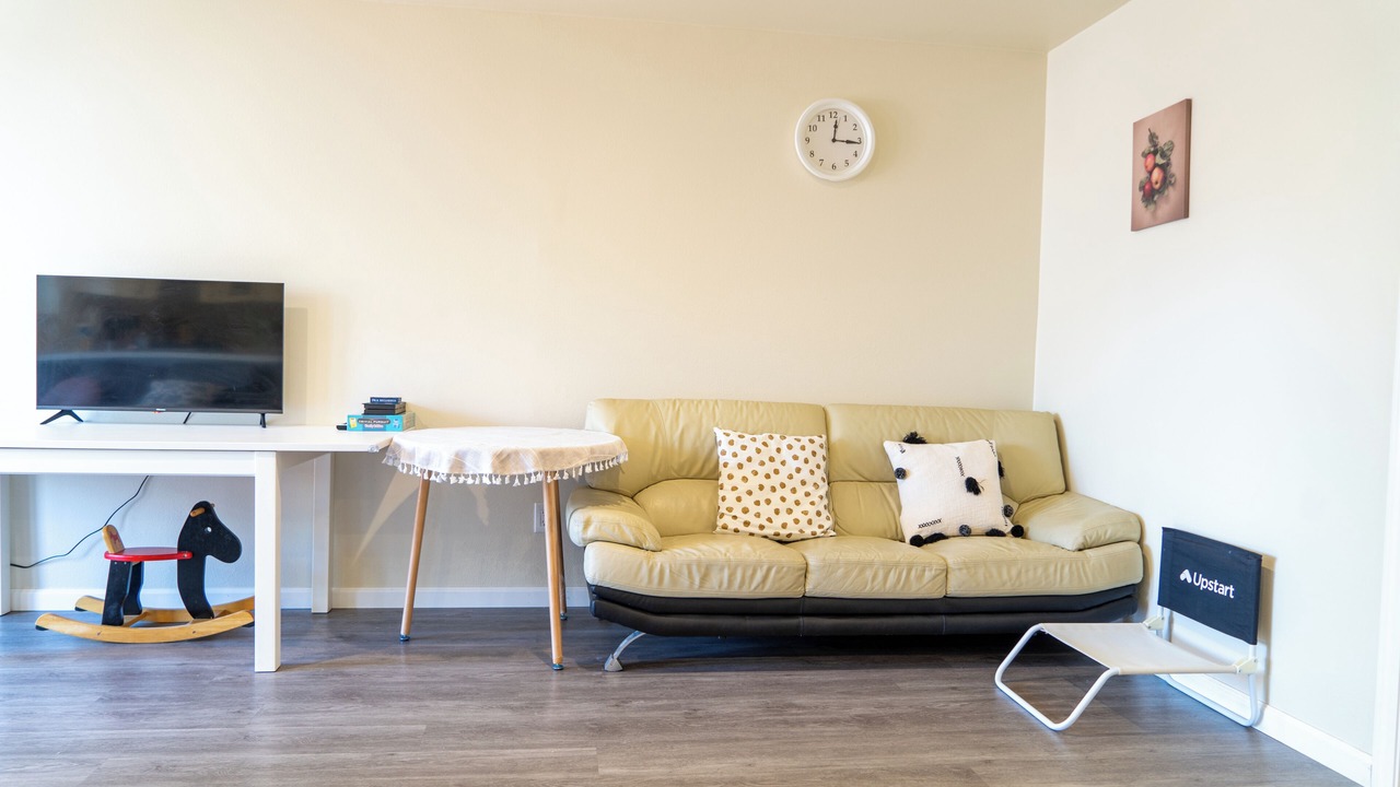 Photo of Livingroom in North Central