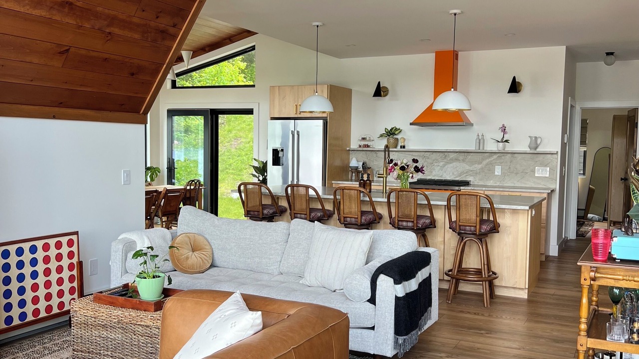 Photo of Livingroom in Northville