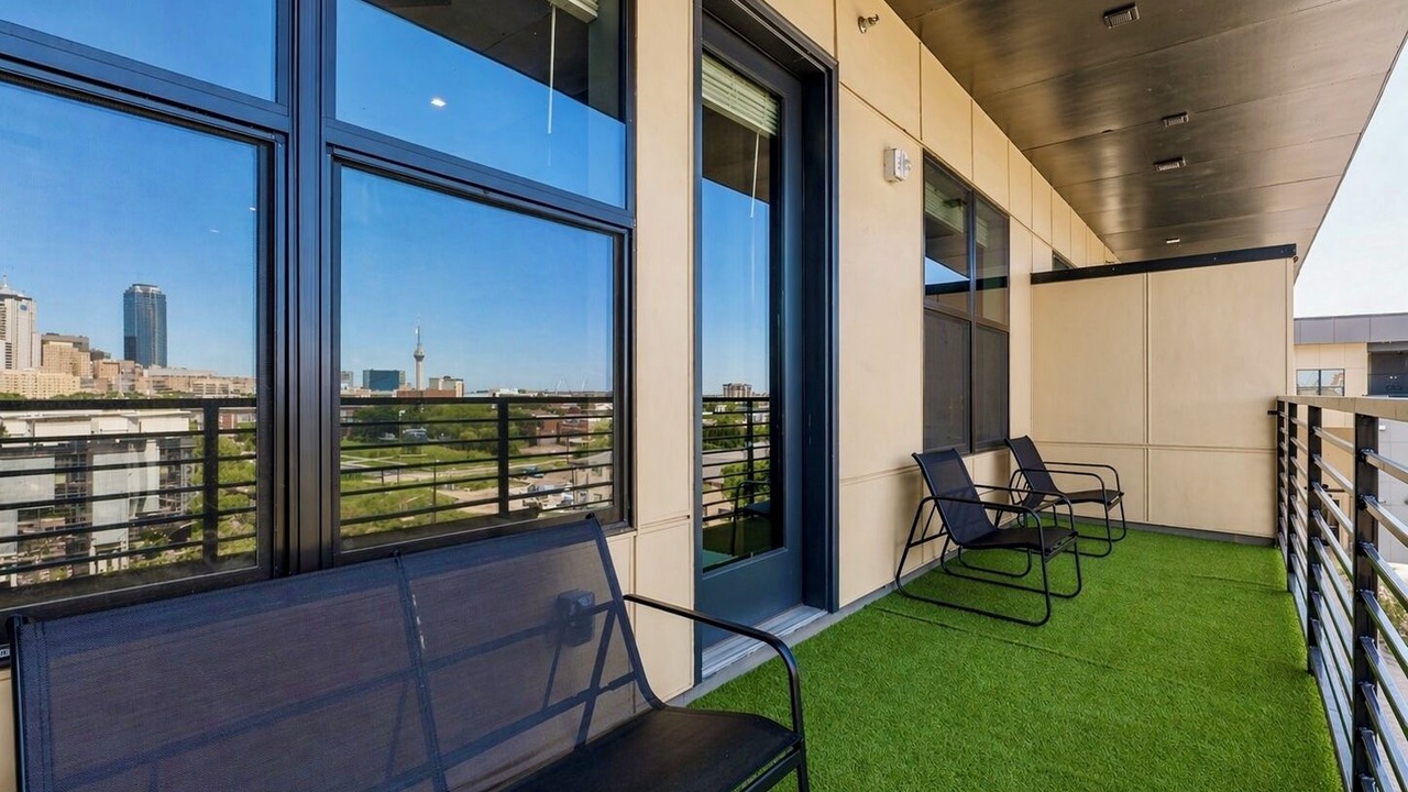 Photo of Patio Balcony in Cedars