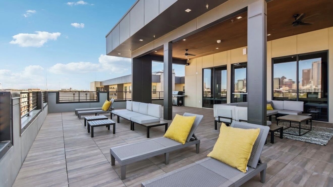 Photo of Patio Balcony in Cedars