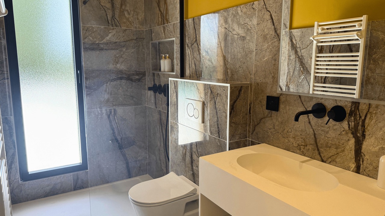 Photo of Bathroom in Serignan-du-Comtat