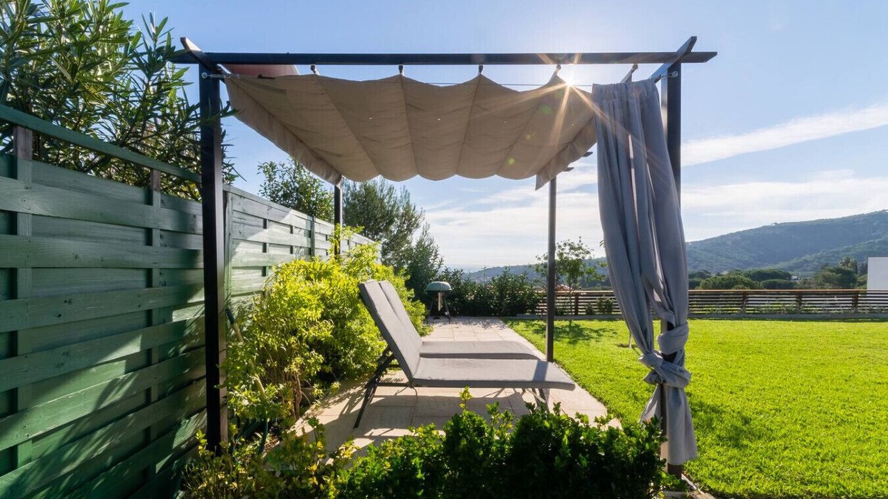 Photo of Patio Balcony in Argentona