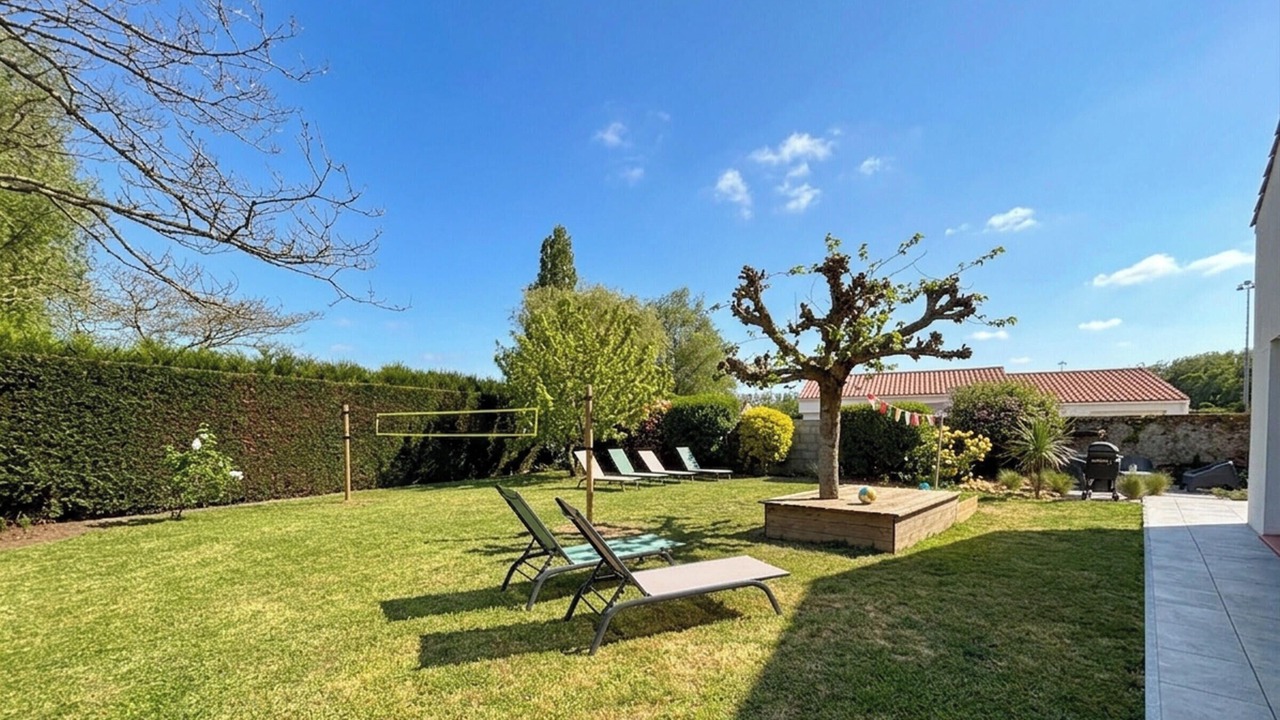 Photo of Outdoor in Challans