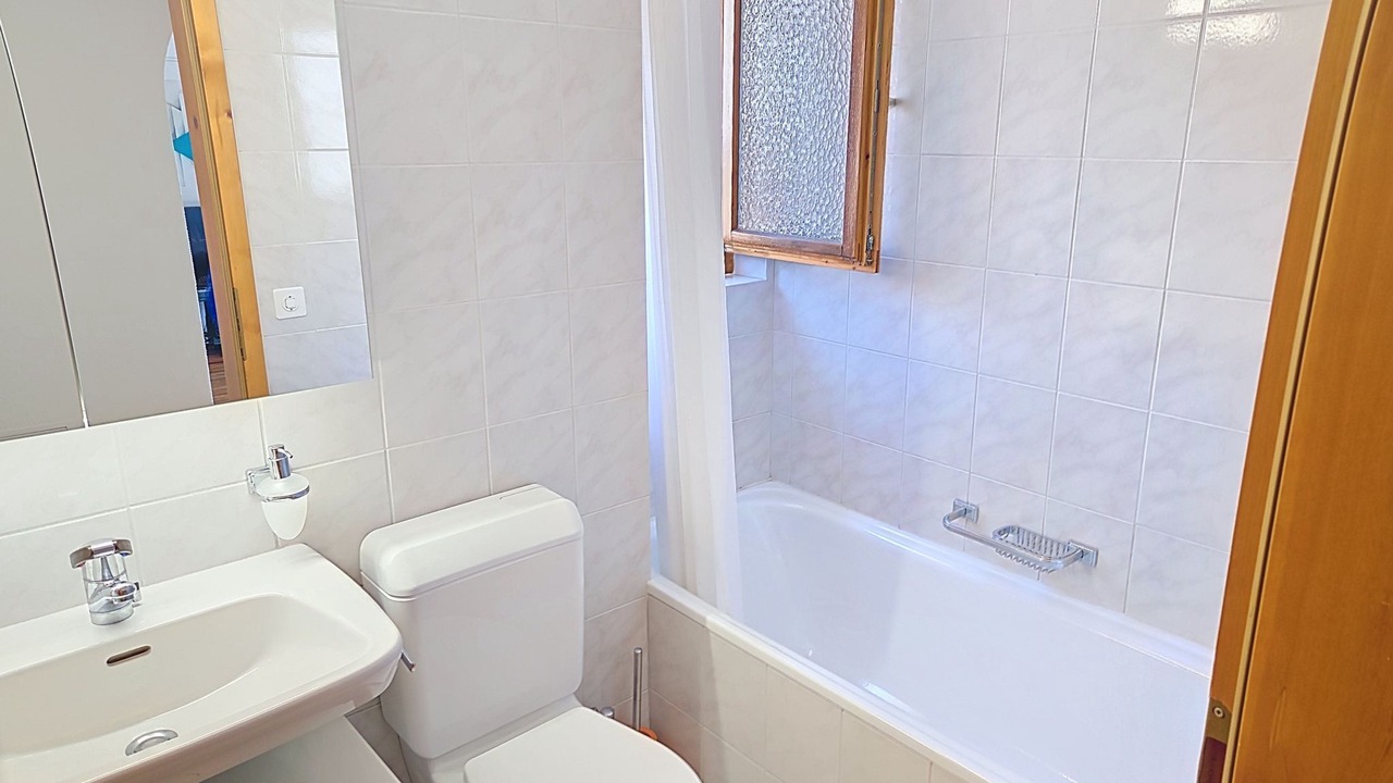 Photo of Bathroom in Salouf