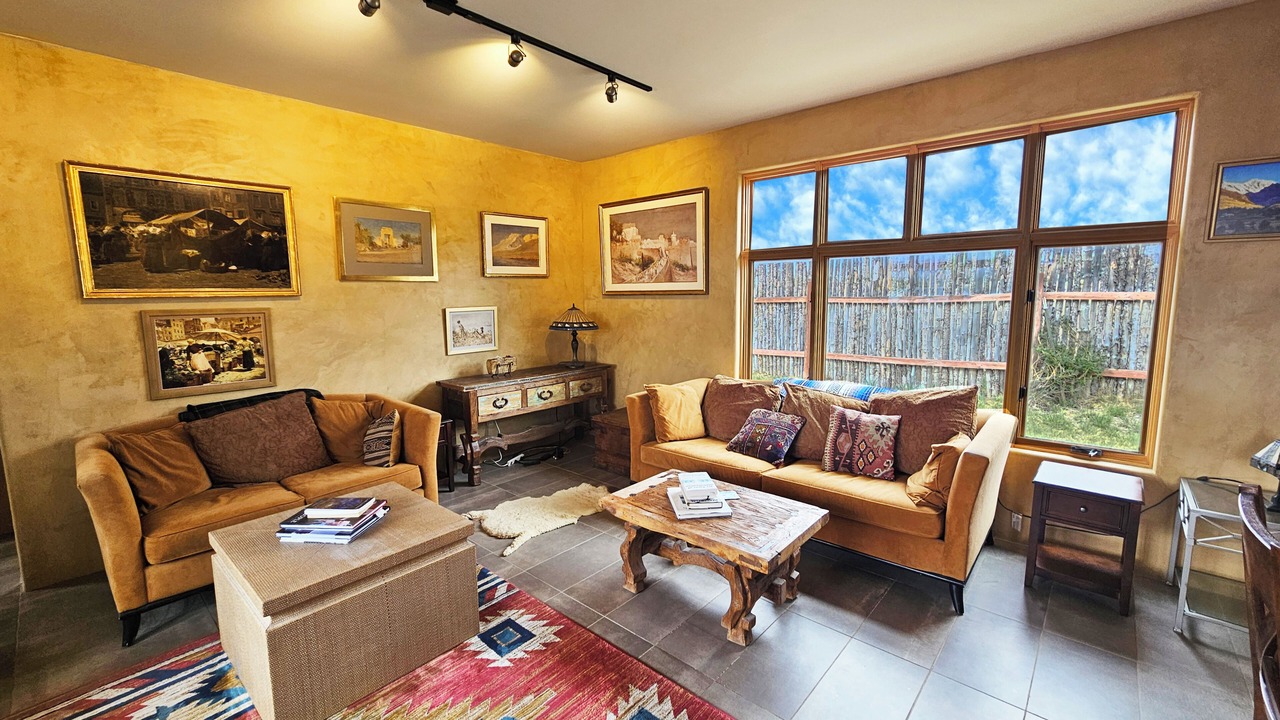 Photo of Livingroom in Arroyo Seco