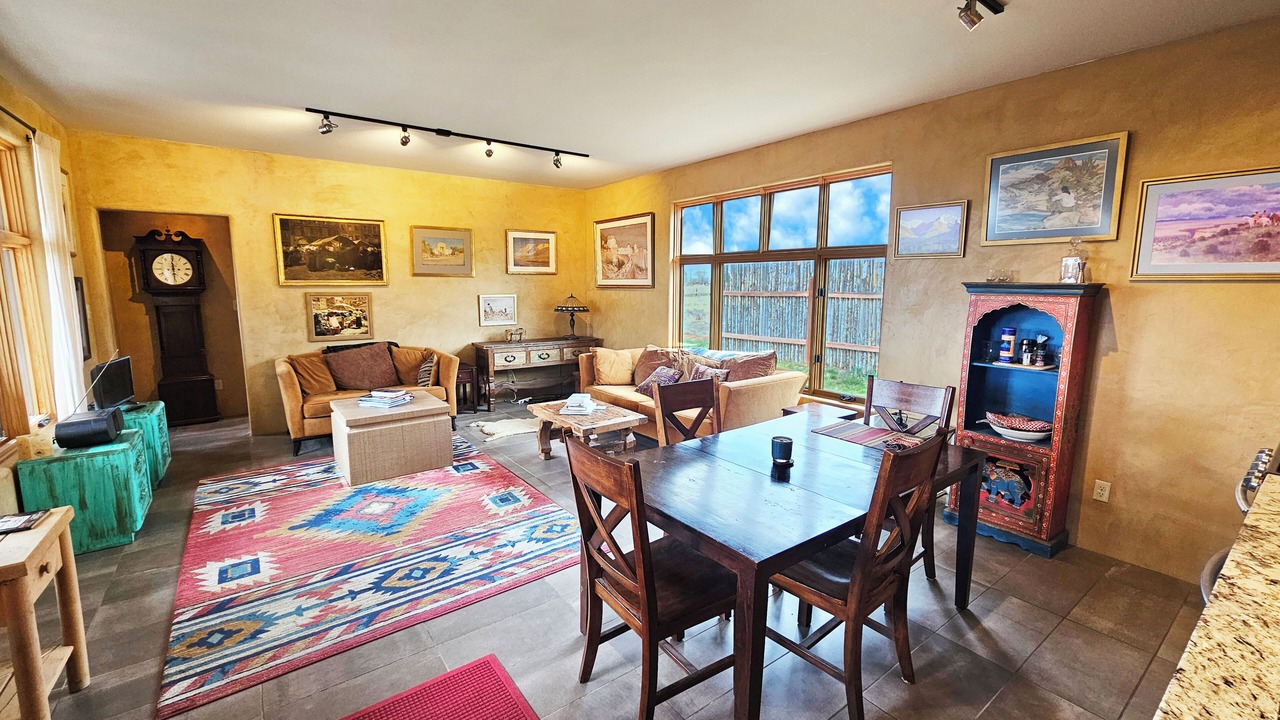 Photo of Bedroom in Arroyo Seco