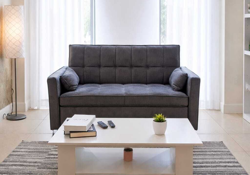Photo of Livingroom in Fort Myers