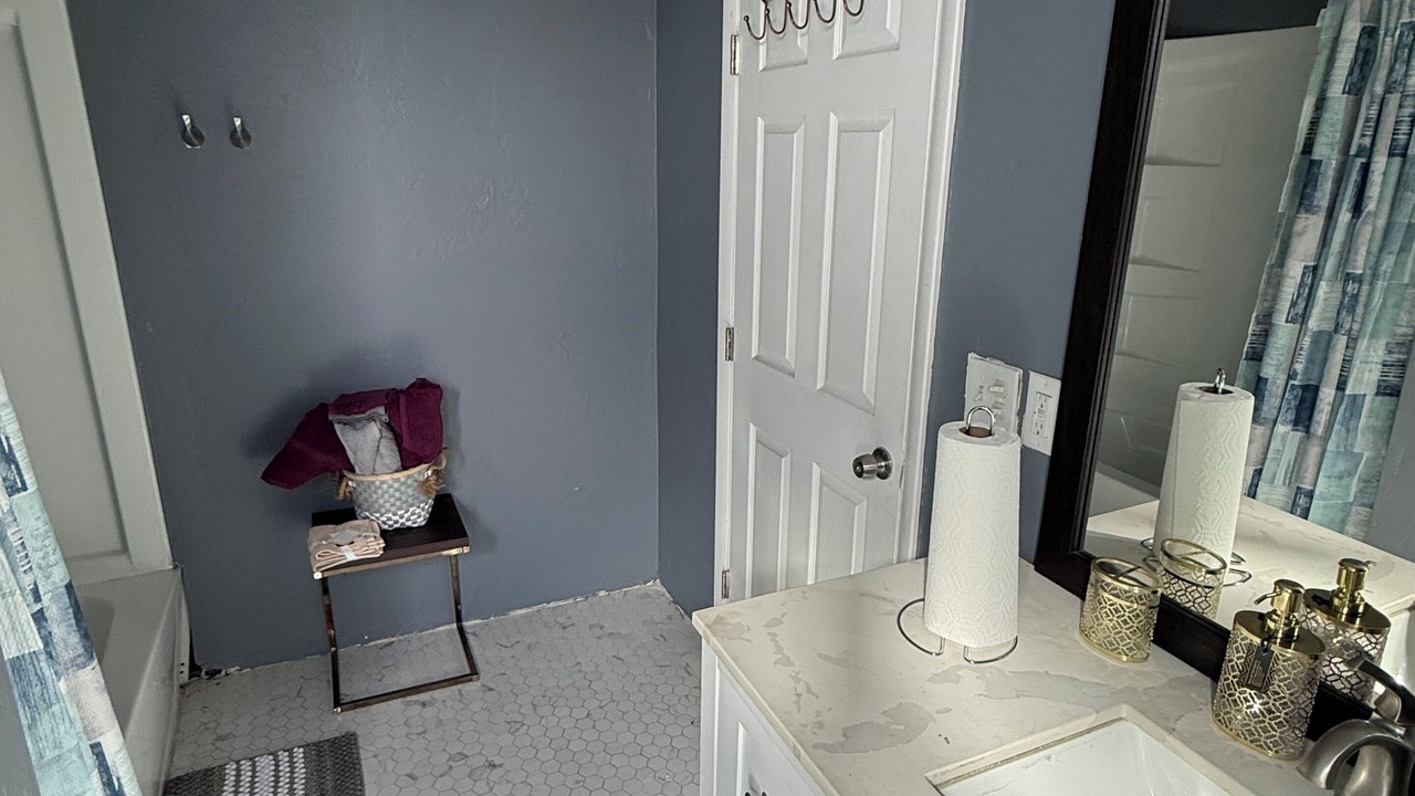 Photo of Bathroom in Midtown