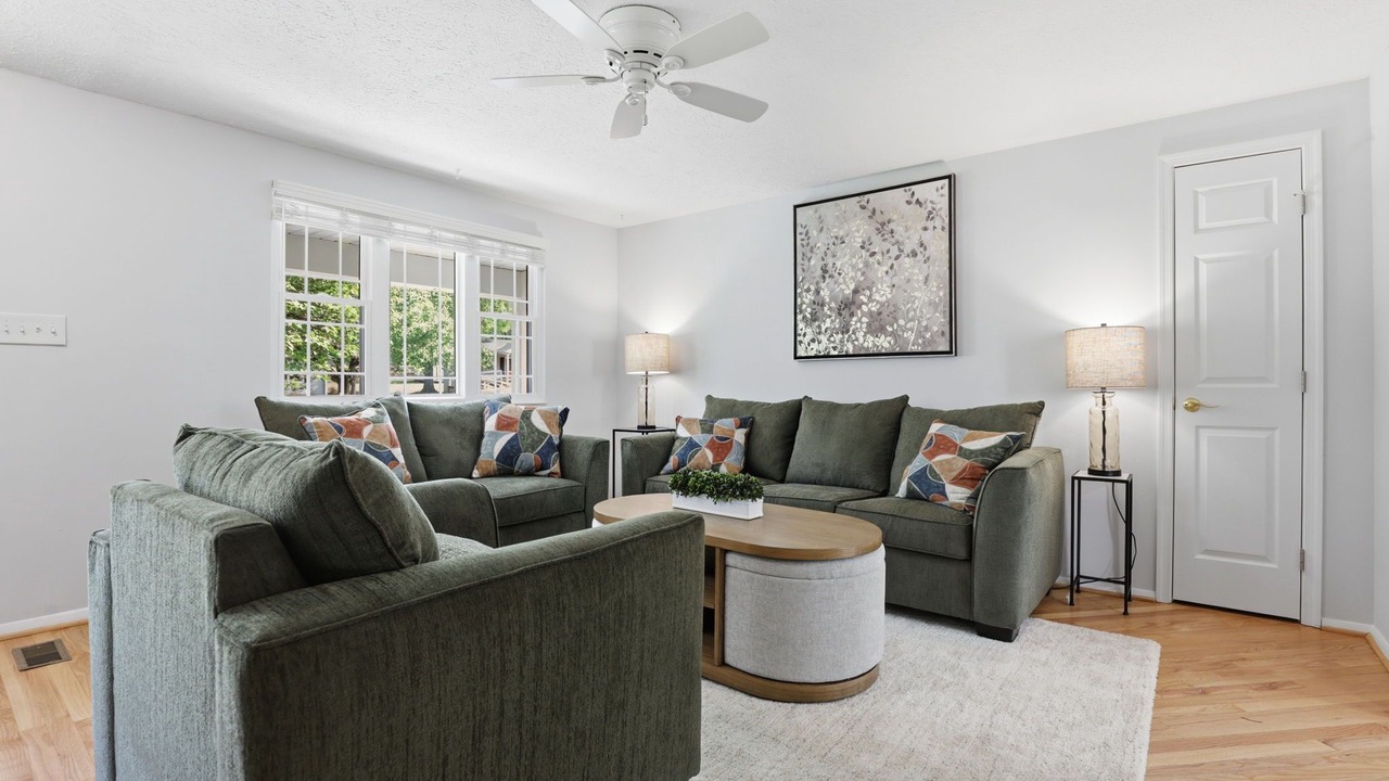 Photo of Livingroom in Fredericksburg