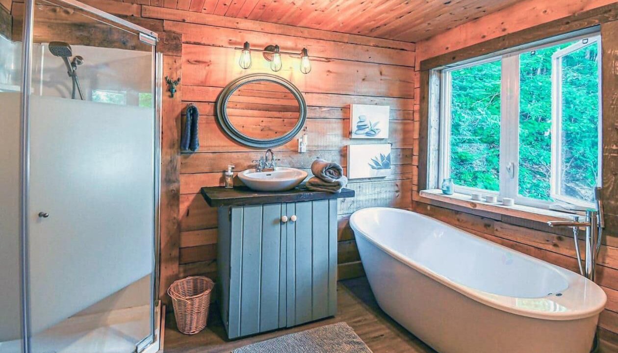 Photo of Bathroom in Brebeuf
