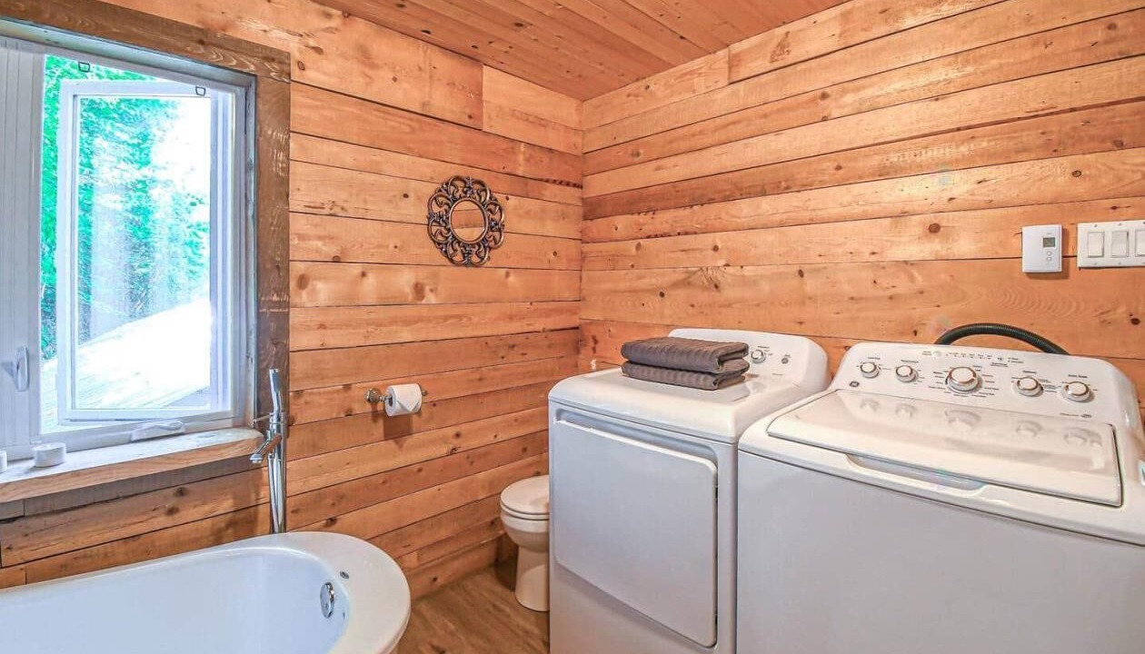 Photo of Bathroom in Brebeuf