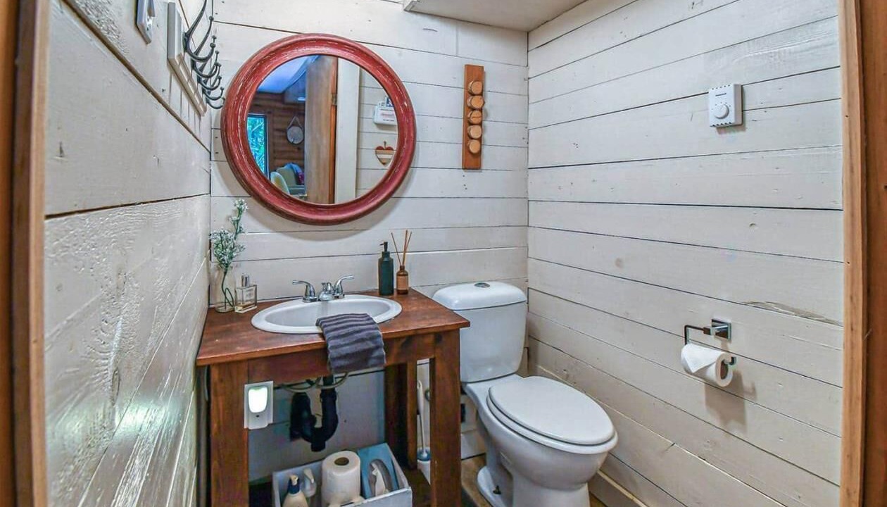 Photo of Bathroom in Brebeuf