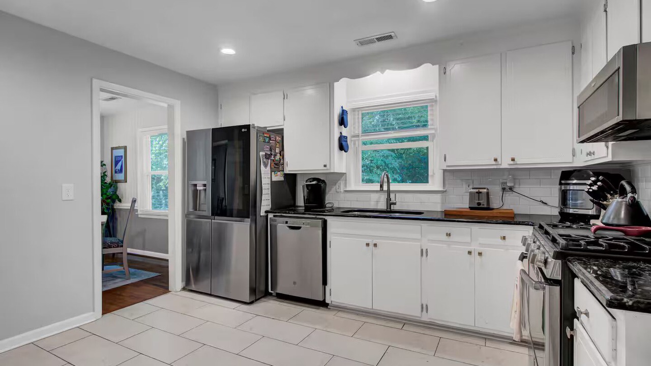 Photo of Kitchen in Hanahan