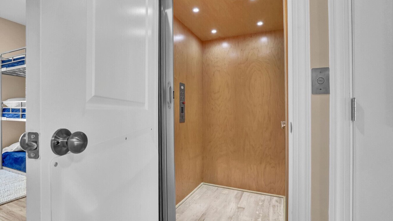 Photo of Bedroom in Surf City