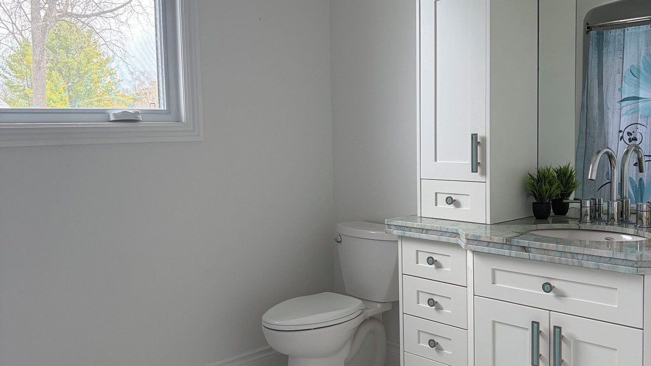 Photo of Bathroom in Port Franks