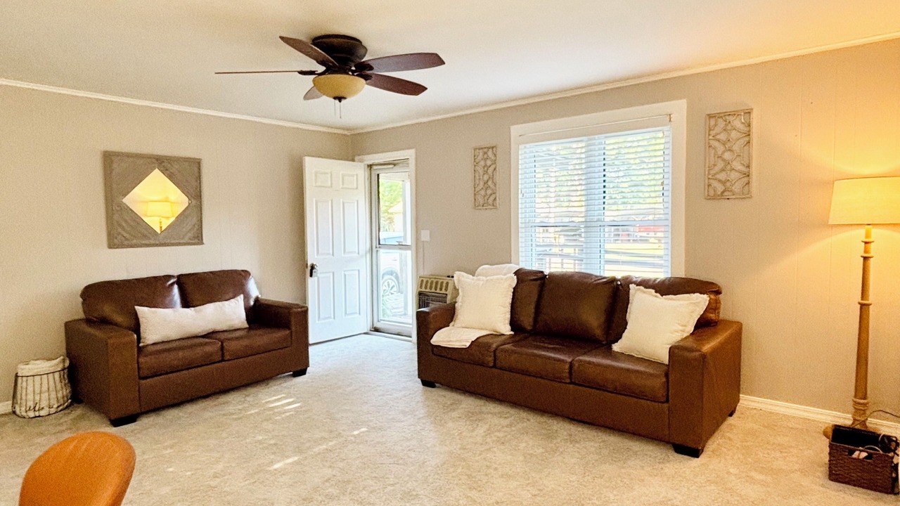 Photo of Livingroom in Ashdown