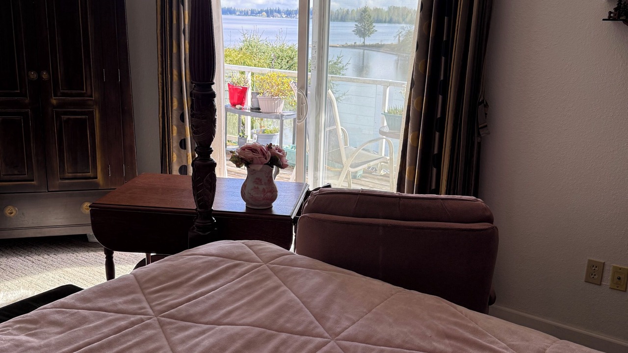 Photo of Bedroom in Bonney Lake