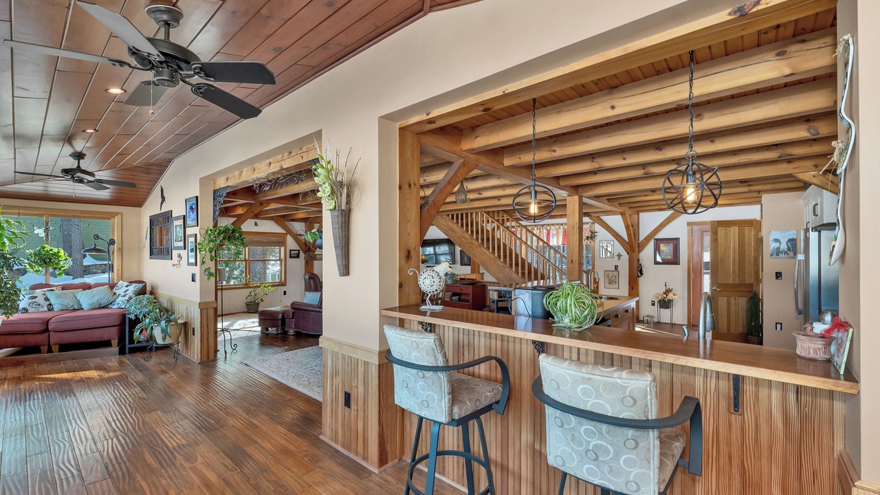 Photo of Livingroom in Alton Bay