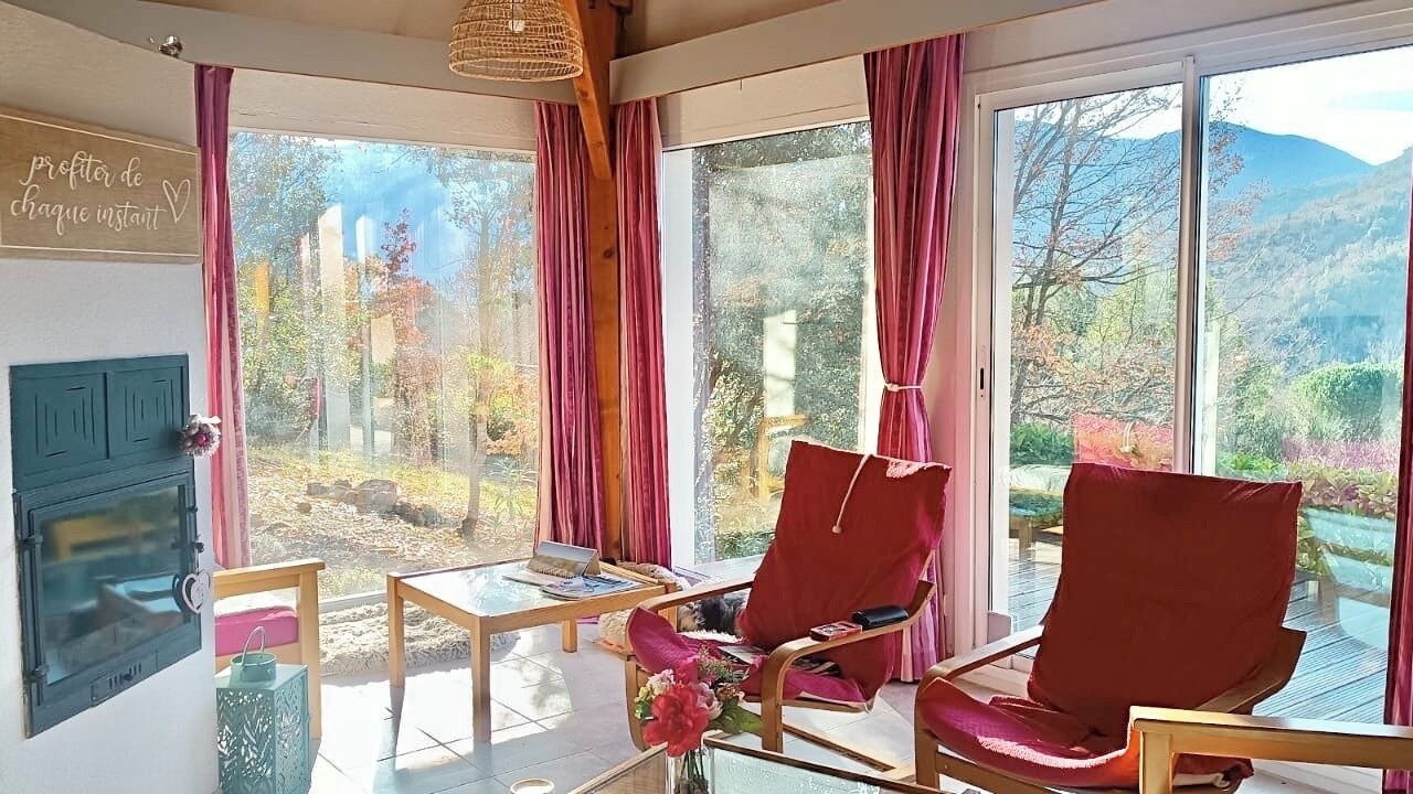 Photo of Livingroom in Quillan